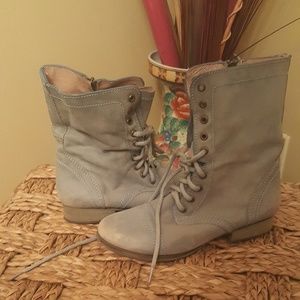 Fashion boots